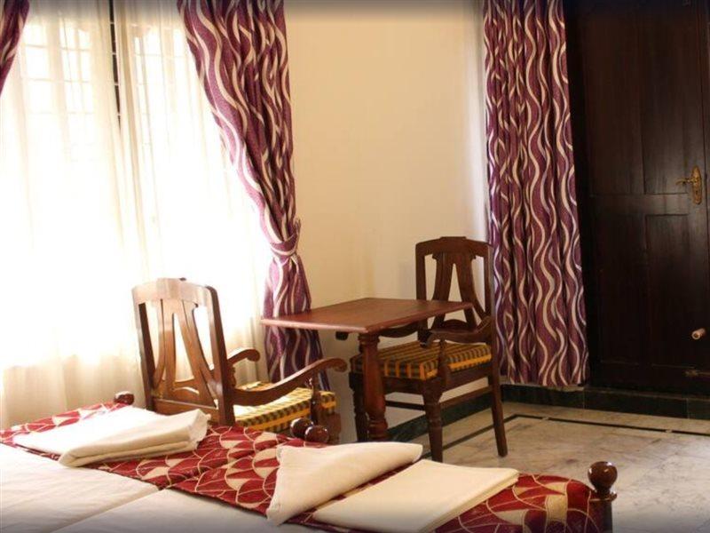 Hotel White Rose Коччи Экстерьер фото