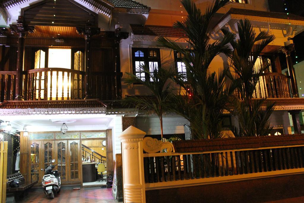 Hotel White Rose Коччи Экстерьер фото