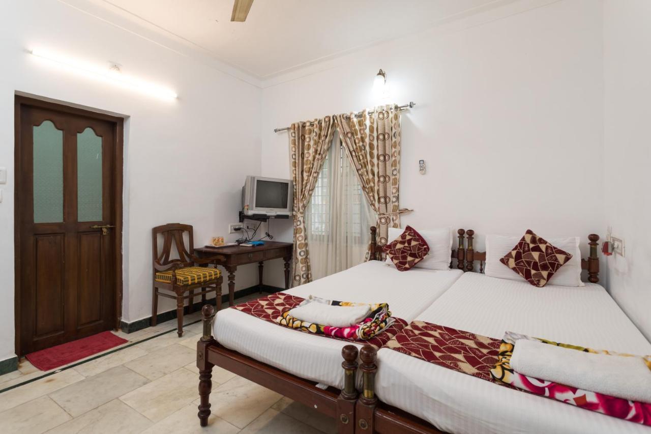 Hotel White Rose Коччи Экстерьер фото
