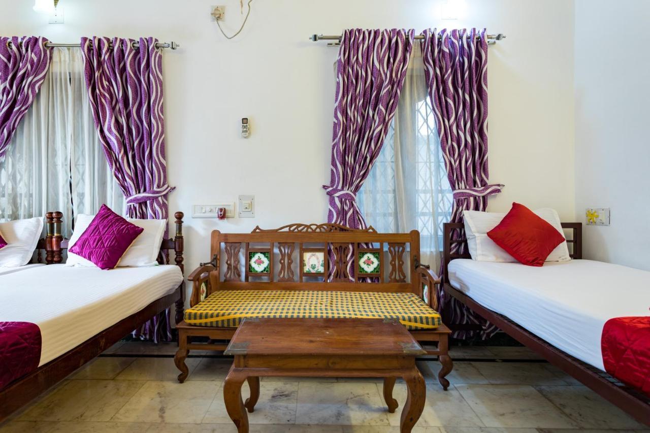 Hotel White Rose Коччи Экстерьер фото